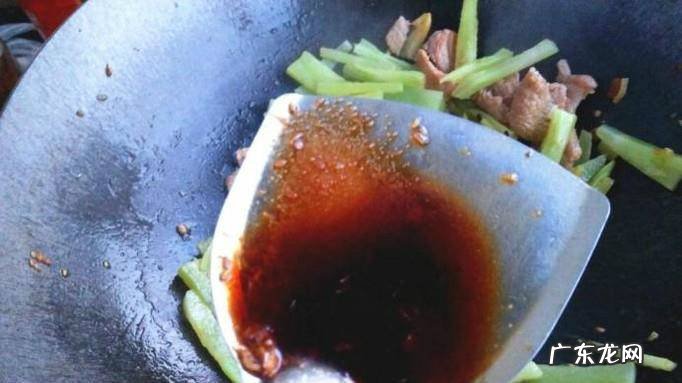 怎么做营养美味的莴苣炒肉健康莴苣家常做法