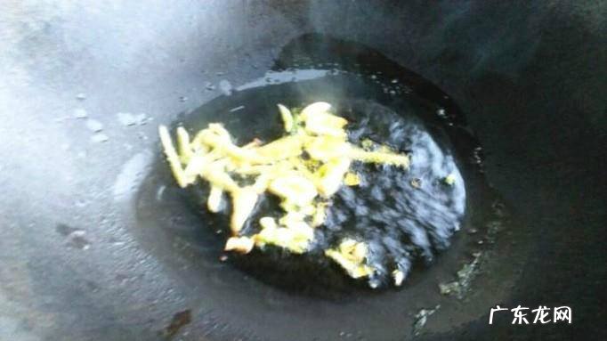 怎么做营养美味的莴苣炒肉健康莴苣家常做法