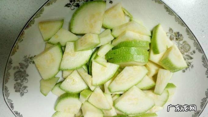 虾仁炒角瓜鸡蛋的家常做法