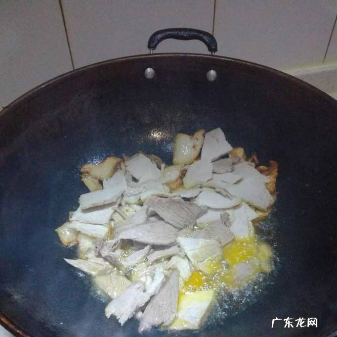 如何做蒜苗盐煎肉