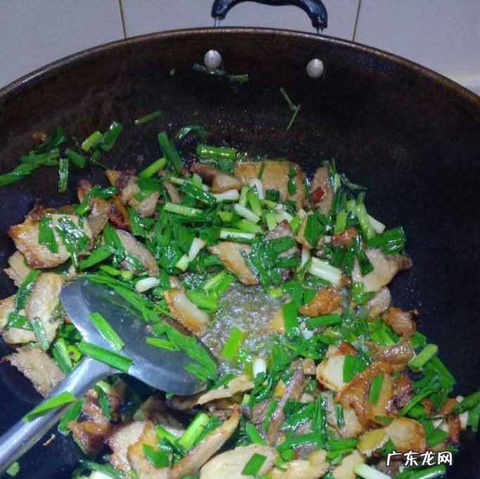 如何做蒜苗盐煎肉