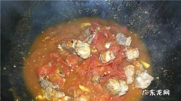 西红柿红烧排骨的家常做法