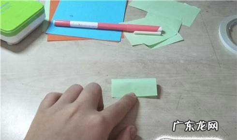 如何做一个纸质的骰子