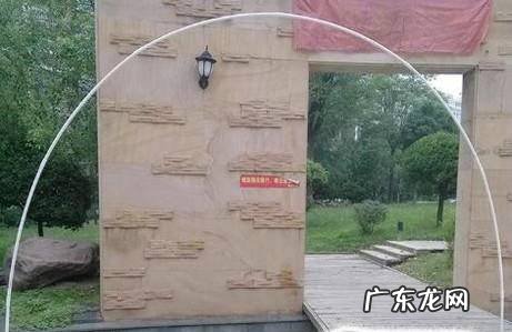 如何制作气球拱门