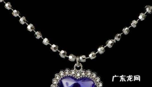 追女孩子的时候送什么礼物好