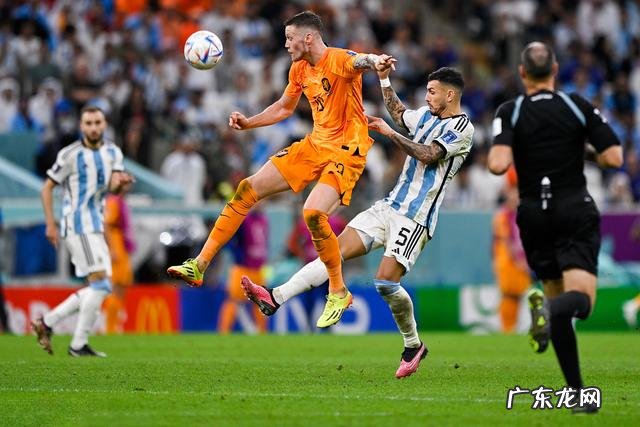 马拉多纳在激励我们 阿根廷5次半决赛全部晋级