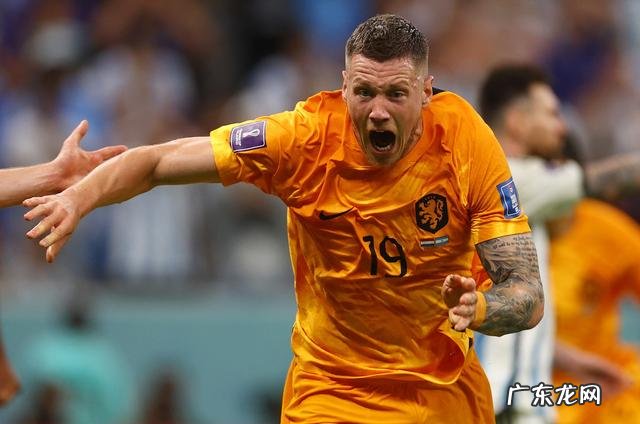 马拉多纳在激励我们 阿根廷5次半决赛全部晋级