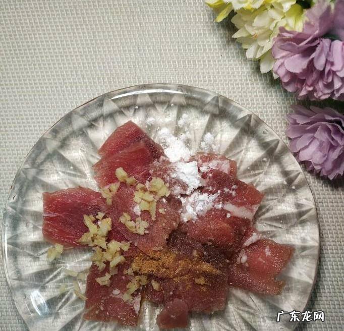 怎样做美味的红烧土豆萝卜牛肉