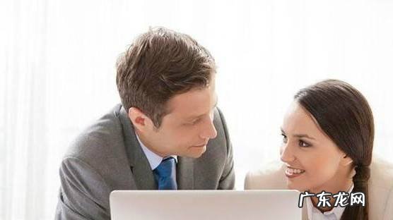 喜欢上一个人会有什么样的表现