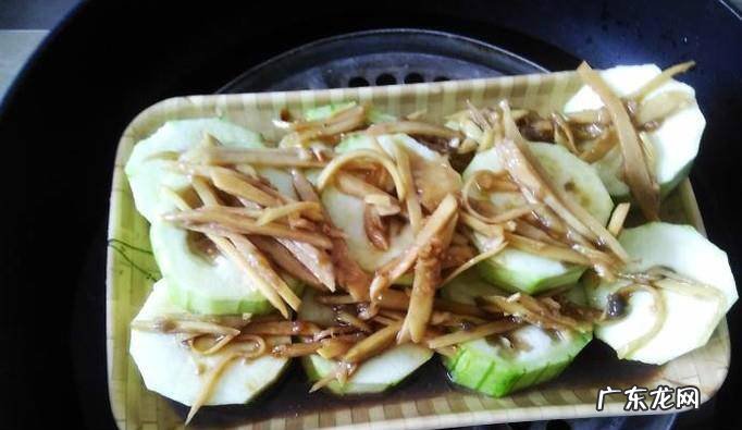 仔姜丝蒸丝瓜的做法