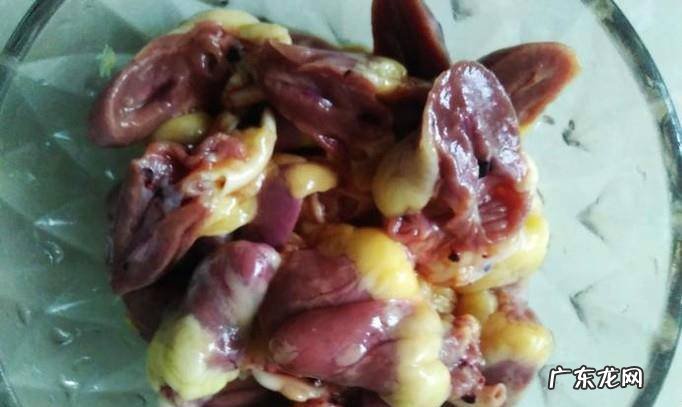 水豆腐焖鸡心的做法