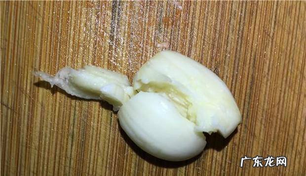 红萝卜丝炒瘦肉的家常做法