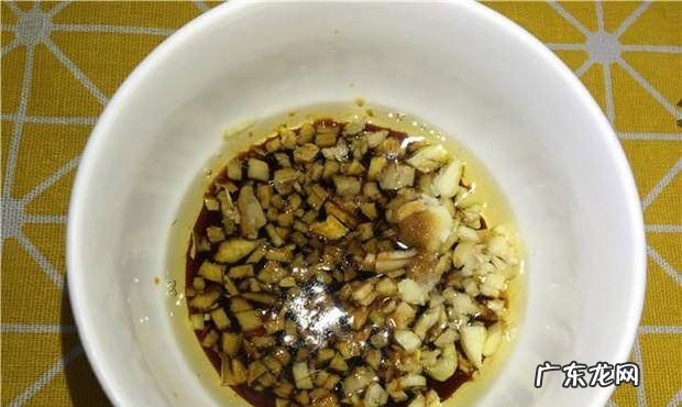 广东白切鸡的家常做法