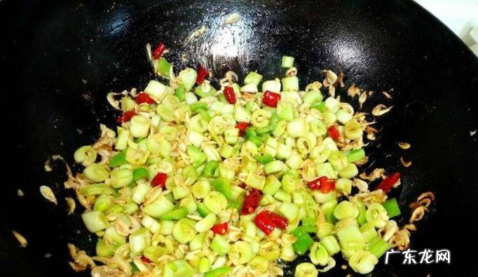 虾皮炒芸豆的家常做法