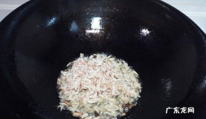 虾皮炒芸豆的家常做法