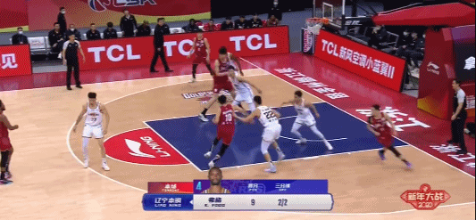 弗格41分 辽宁胜浙江终结对手3连胜