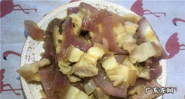 洋葱爆炒五花肉的家常做法