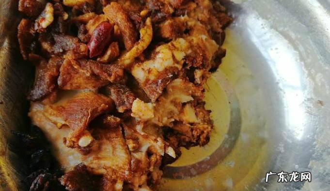 油菜熟肉炒豆腐的做法