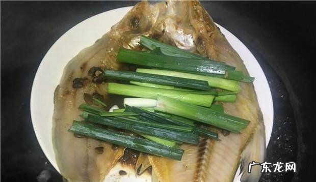 豆豉蒜苗蒸咸鱼干的家常做法