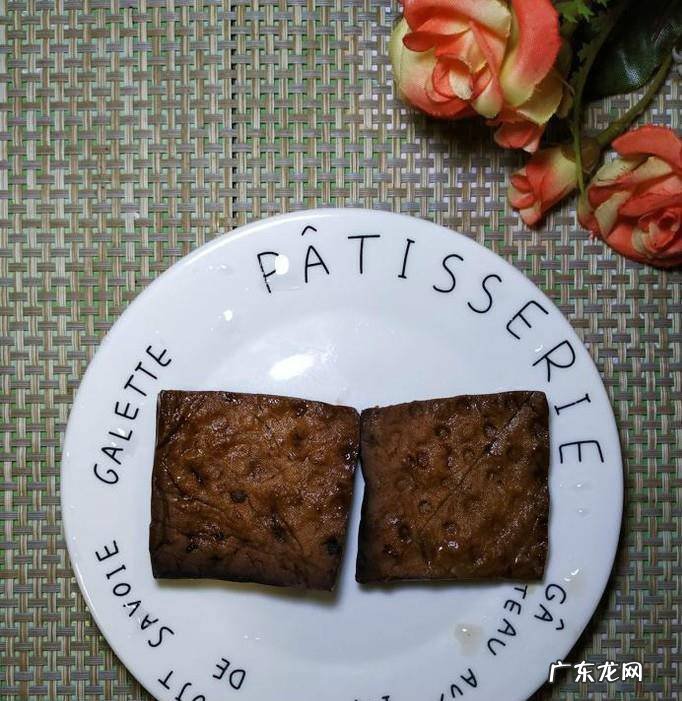 怎样做美味的黄豆芽青椒炒豆干