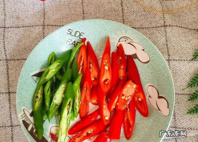 如何卤鸡杂好吃