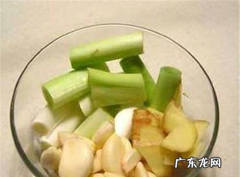 用电饭锅做酱油鸡的做法