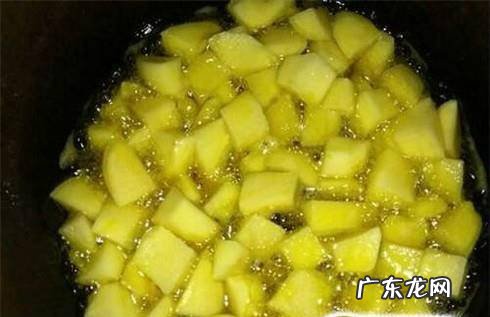 中餐厅小凯同款椒盐土豆排骨做法