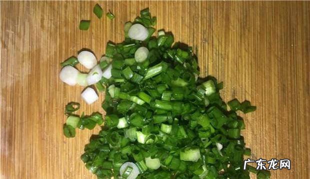 花生蒸排骨的做法