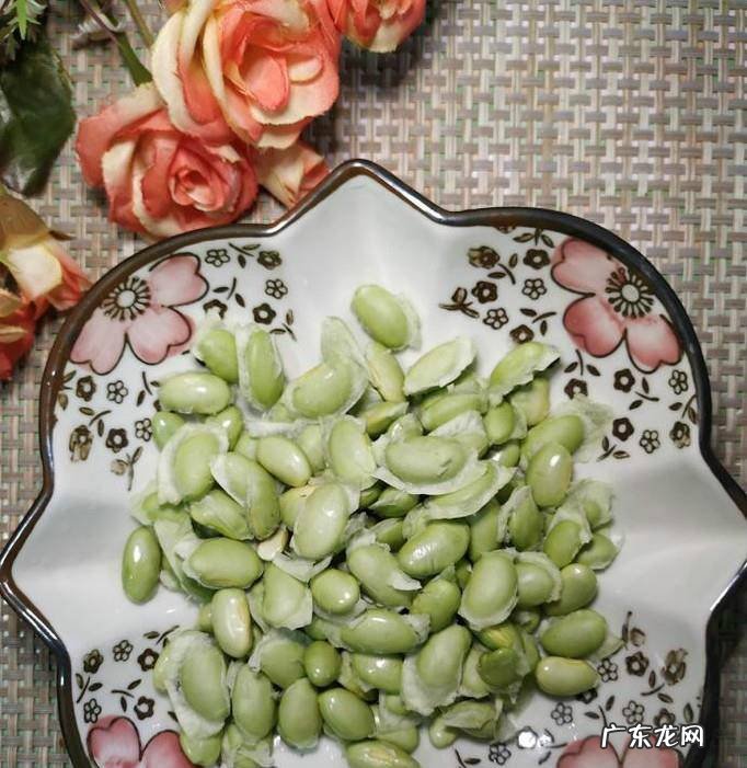 怎样做美味的毛豆烧豆腐