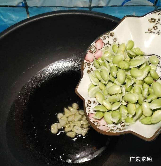 怎样做美味的毛豆烧豆腐