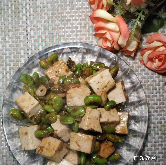 怎样做美味的毛豆烧豆腐