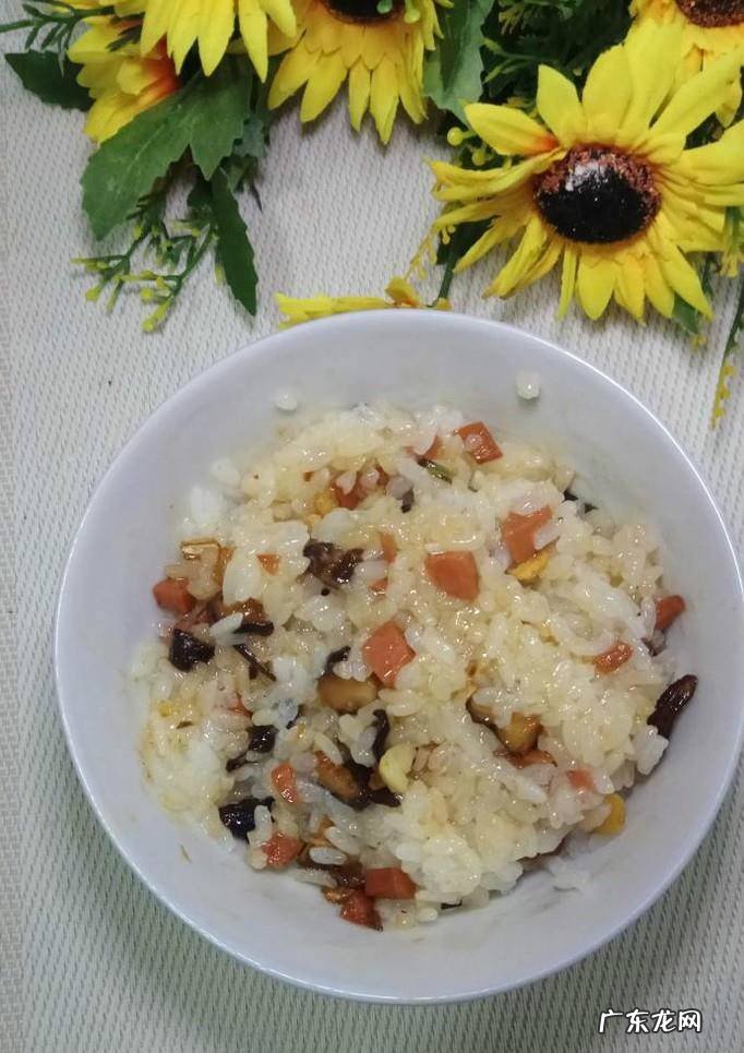 怎样做五香南瓜糯米饭