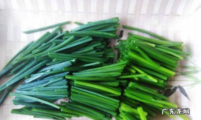 肉丝炒油豆腐皮的做法