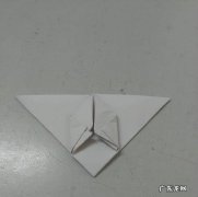 折纸教程怎样折一个皮卡丘
