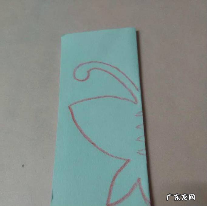 蝴蝶剪纸的图案画法