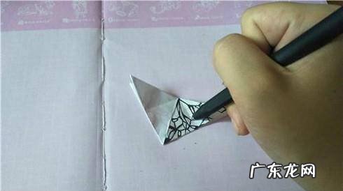 如何做一个折纸小蝴蝶