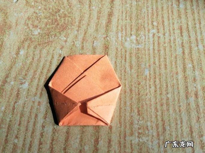 如何折一只猫咪手偶