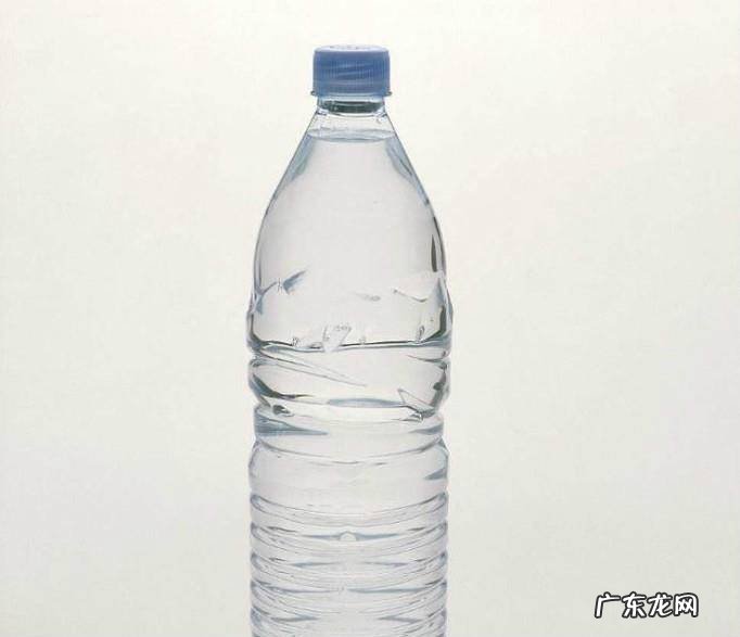 矿泉水瓶手工制作花瓶趣味变废为宝手工制作