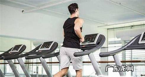 去健身房锻炼热身该如何做