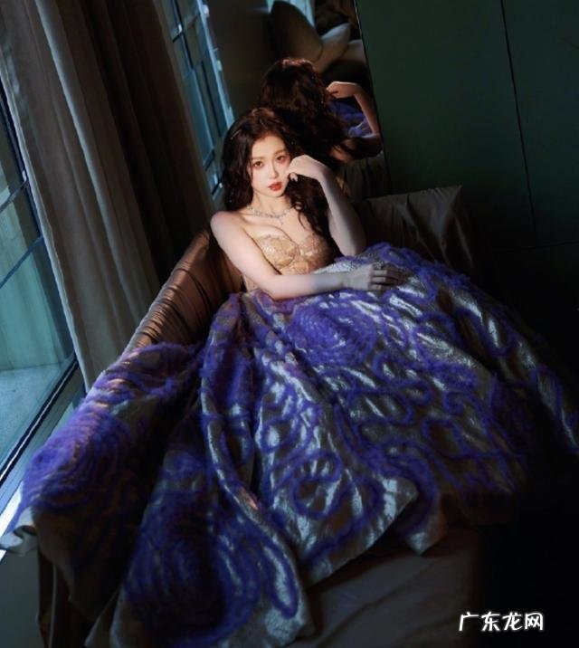 古力娜扎跨年晚会跳舞