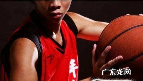 夏天参加群众篮球比赛需要注意哪些问题