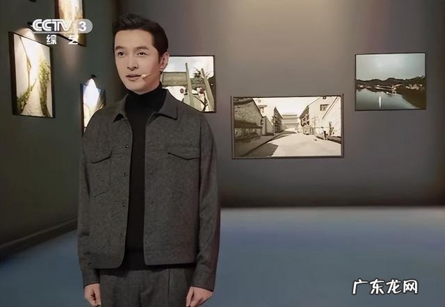杨紫跨年舞台好甜