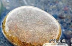有趣的鹅卵石画