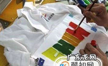 手绘一件独一无二的T恤创意DIY手绘短袖