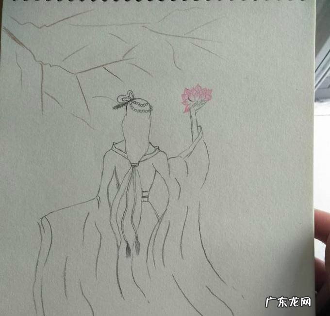 如何画古典美人背影