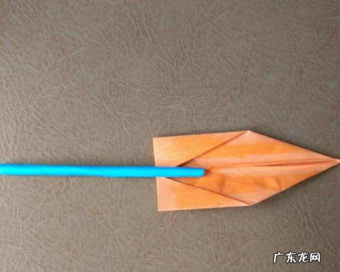 怎么用纸折帅气大刀