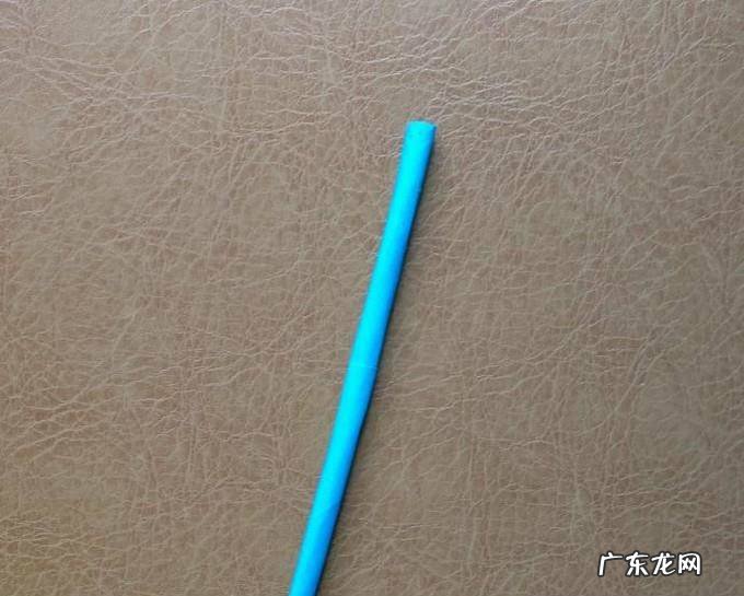 怎么用纸折帅气大刀