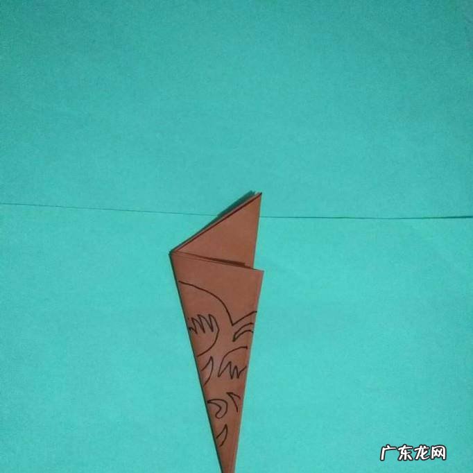 团花剪纸怎么剪