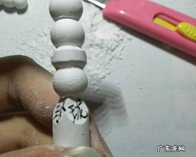 用粉笔做九层玲珑塔