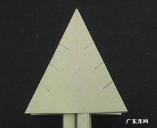怎么用卡纸做圣诞树--简易立体圣诞树
